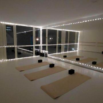 Оренда залу для танців, стретчінгу, пілатесу, йоги