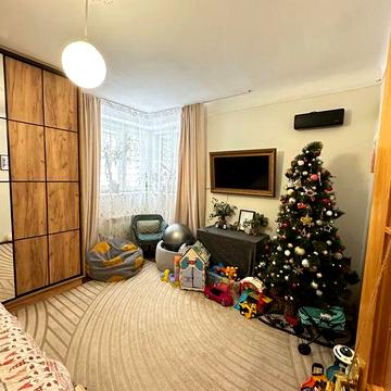 Продаж комерції під квартиру р-н Податкової