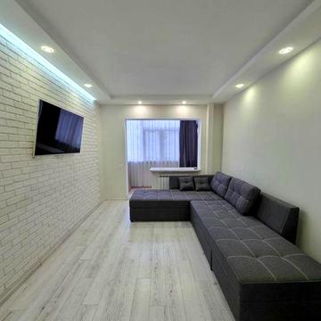 Оренда 2кімнатної квартири в Центрі. Є інвертор(світло є завжди)