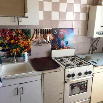 В оренду здається затишна 2 кімнатна квартира на Виставці.