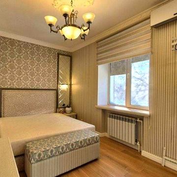 *Продаж 2х кімнатної повнометражної квартири, по вул. Лобановського