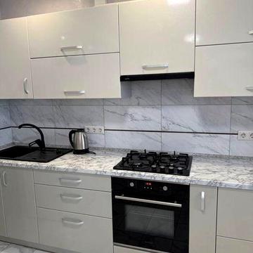 Здам в оренду однокімнатну квартиру на Словянці.Заболотного. Світло є