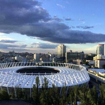 Продаж 4-к квартира вул Ділова 2Б центр міста м Олімпійська