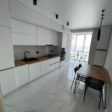 Продам квартиру Яровиця 2-кімнатна ЖК Яровиця