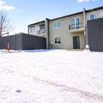 Продаж Таунхаусу з Ремонтом в Крюківщині, Без Комісії.