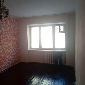 Продається 1-кімнатна квартира під комерцію (1 поверх) від власника