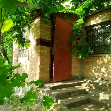 Дача з садовим будинком та госпбудівлею на 12 сотках в Білій Церкві