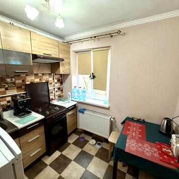 Продаж 1к Доси  вул  Лисенка 3 поверх