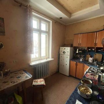 Продаж 1 кімн кв по вул Господарська( бічна Тичини)