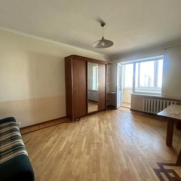 Приозерна вул., 8-Б