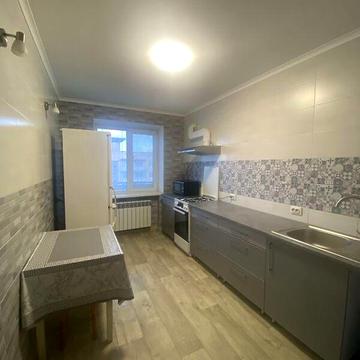 Продаж 4к Квартира Сагайдачного Гетьмана (Ватутіна) вулиця