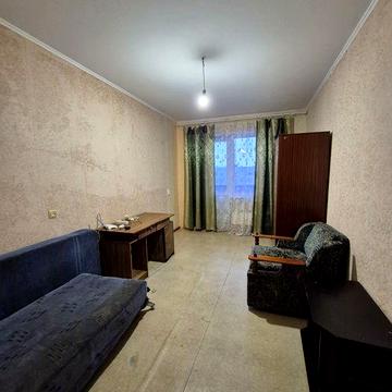 Продаж 4к Г.Крут 82а терміново