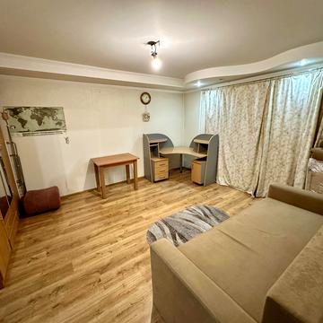 Ентузіастів вул., 45/1