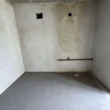 1к з чорновим наповненням в закритому жк з газом