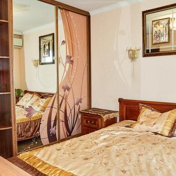 Левка Лукяненка вул. (Маршала Тимошенка), 13