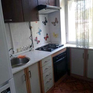 Продам 2х комн кварт сталинка ул. Градоначальницкая/Приморский район