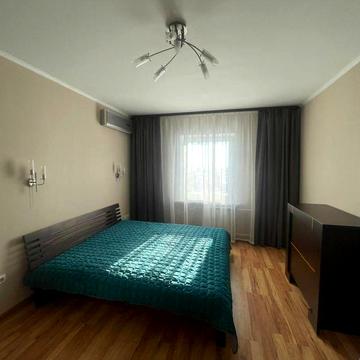 2-х кімнатна, Ернста 12, Турецьке містечко, Кадетський Гай