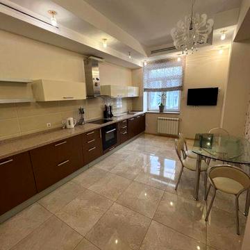 БЕЗ % Електрику не вимикають ‼️ 4кім Панаса Мирного 14 метро Печерська