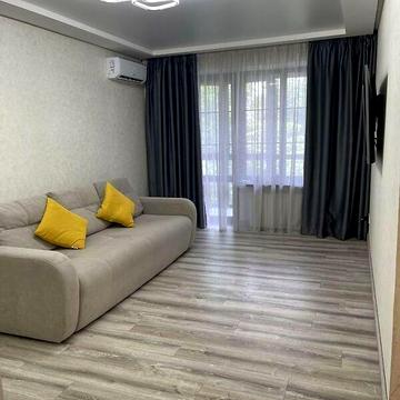 Довгострокова оренда 1к Квартира Січеславська Набережна вулиця