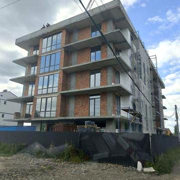 Продаж 2х кім в зданому будинку без ремонту