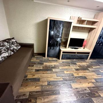 Олександра Поля просп. (Кірова), 45