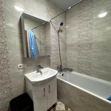 Оренда двокімнатної квартири Новий ремонт! Газ! Біля парку