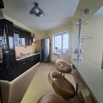 Оренда євродвухуімнатної жк "Ольжин Град"