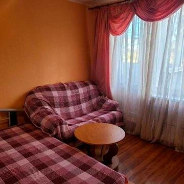 Продам 1 кімнатну квартиру, метро 10 хвилин.