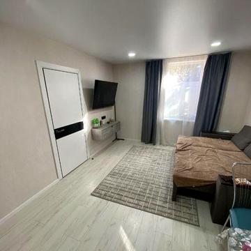 2 комн.жилье  в центре. Продажа или обмен на жильё большей площади