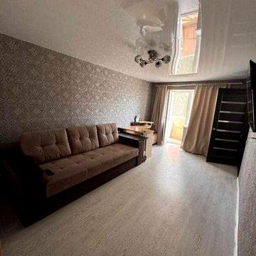 Продам 1 кім квартиру з ремонтом, метро 15 хвилин.