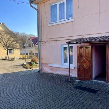 Продаж однокімнатеої  квартири  район Садгори  вул Демократична 1.