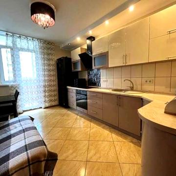 Оренда 1к квартири - ремонт, тепло, працює ліфт /ЖК Паркові озера