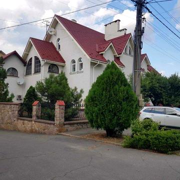 Оренда комфортабельного будинку в Києві, Святошино