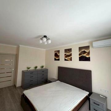 Оренда 1 кім.кв. вул. Малоголосківська новобудова