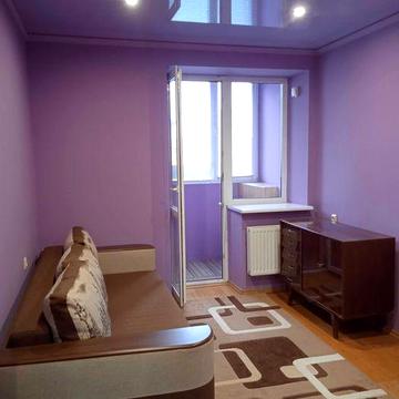 Здається 2-к квартира на вул. Дж. Вашингтона