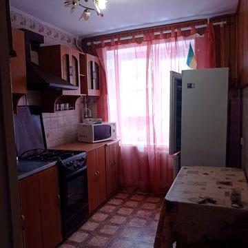 Оренда 3-х кімнатної квартири по Молоді