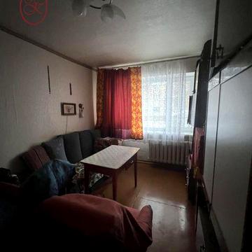 Продам 2 кім кв Центр міста!