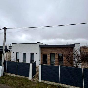 Здам будинок біля річки Десни. Зазимʼя. Інвертор, аккумулятор.