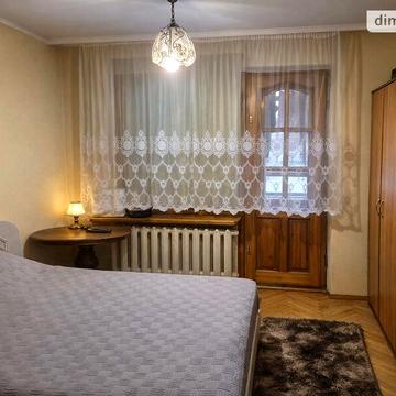 Довгострокова оренда 3к Квартира Хмельницького Богдана вулиця