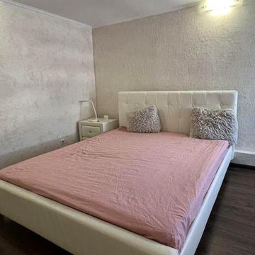 Сдам просторную  двухкомнатную квартиру в ЖК БАСТМА