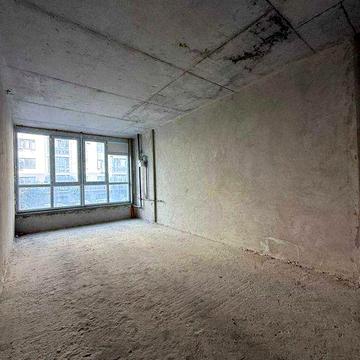 Продається 1-кімнатна квартира біля річки