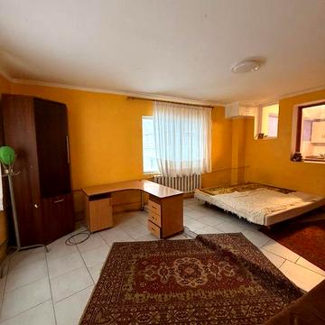 Оренда 1к квартири , ціна включно з комунальними.