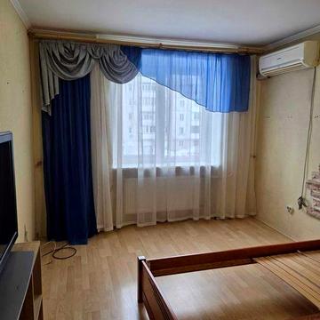 Квартира для великої родини на ПЗР