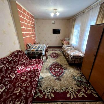 Оренда приватного двокімнатного будинку