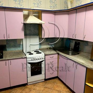 Оноре де Бальзака вул., 57