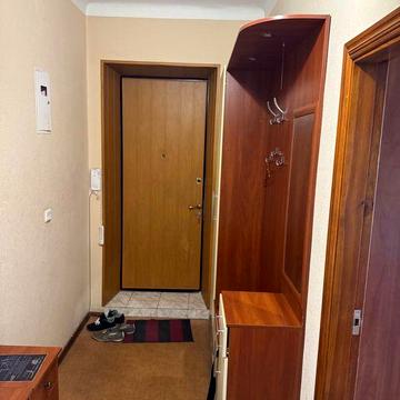 Продам двокімнатну квартиру. Центр. Власник