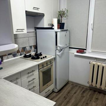 Продаж 1к Квартира Вітрука вулиця