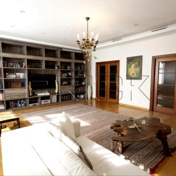 Здається 3-к квартив вул Володимирська 49-А Золоті Ворота