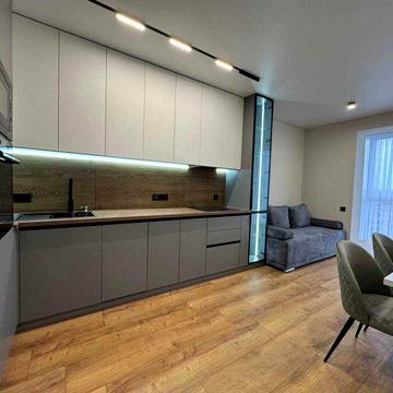 Продам однокімнатну квартиру з новим дизайнерським ремонтом ЖК female klap