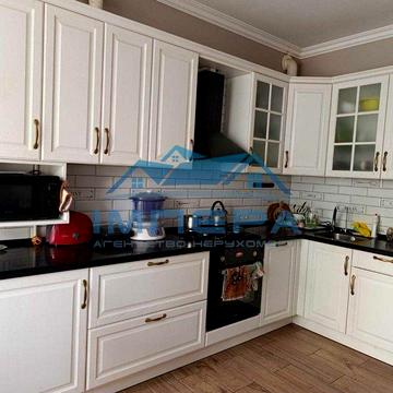 Продам 3-кімнатну квартиру в новобудові з євроремонтом на Леваді